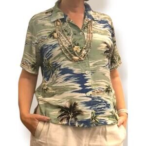 Vintage Hawaiian Shirt Green Tropical Palm Tree Floral Women’s Small Vacation